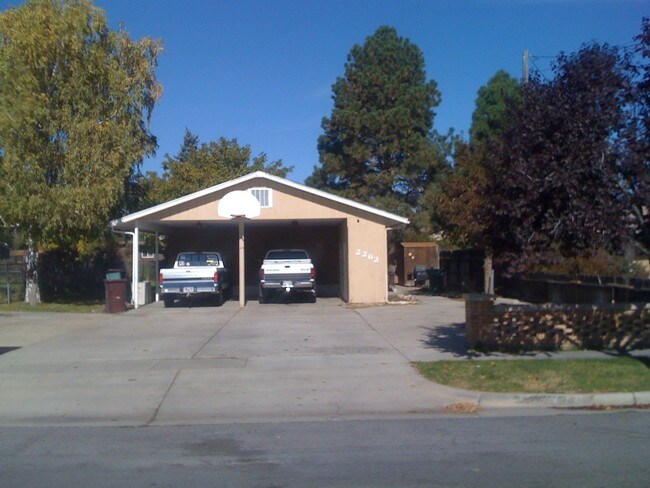 Building Photo - 2262 W 4400 S