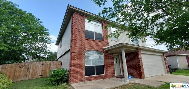 Building Photo - 1203 Saddle Dr