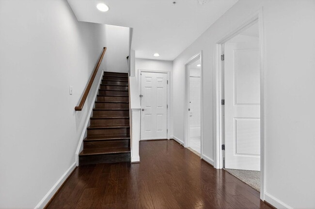 Photo - 7419 Wood Mdw Wy House