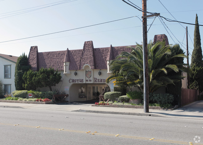 Building Photo - 16133 Woodruff Ave