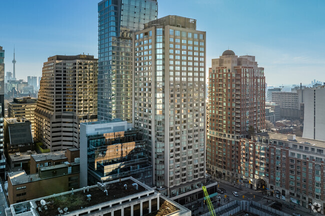 Building Photo - Former Four Seasons Yorkville Hotel