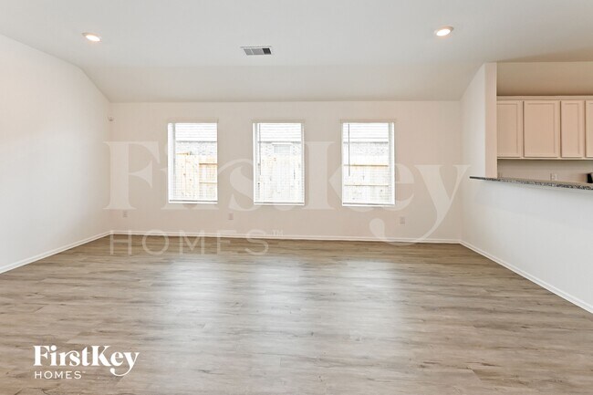 Building Photo - 5214 Eagleton Dr