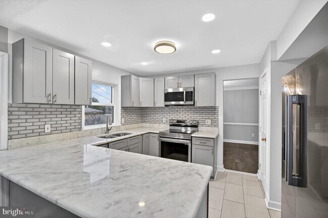 Foto del edificio - 7609 Croydon Pl