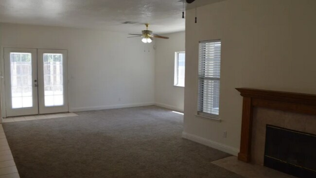 Building Photo - 94 S Benicia Ct