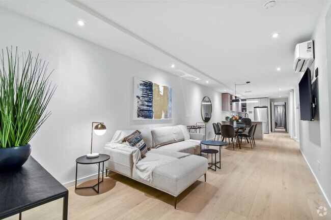 Building Photo - 1285 Rue Rachel E