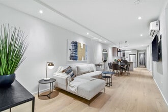 Building Photo - 1285 Rue Rachel E