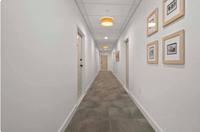 Building Photo - 301 North St