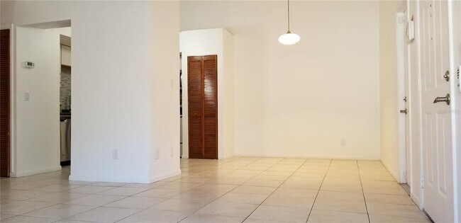 Foto del edificio - 739 Warrenton Rd