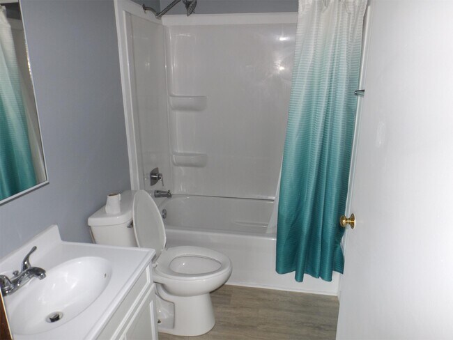 Building Photo - 1226 IN-67