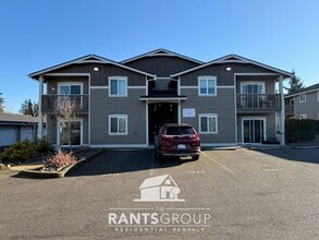 Building Photo - 304 Longmire St SE