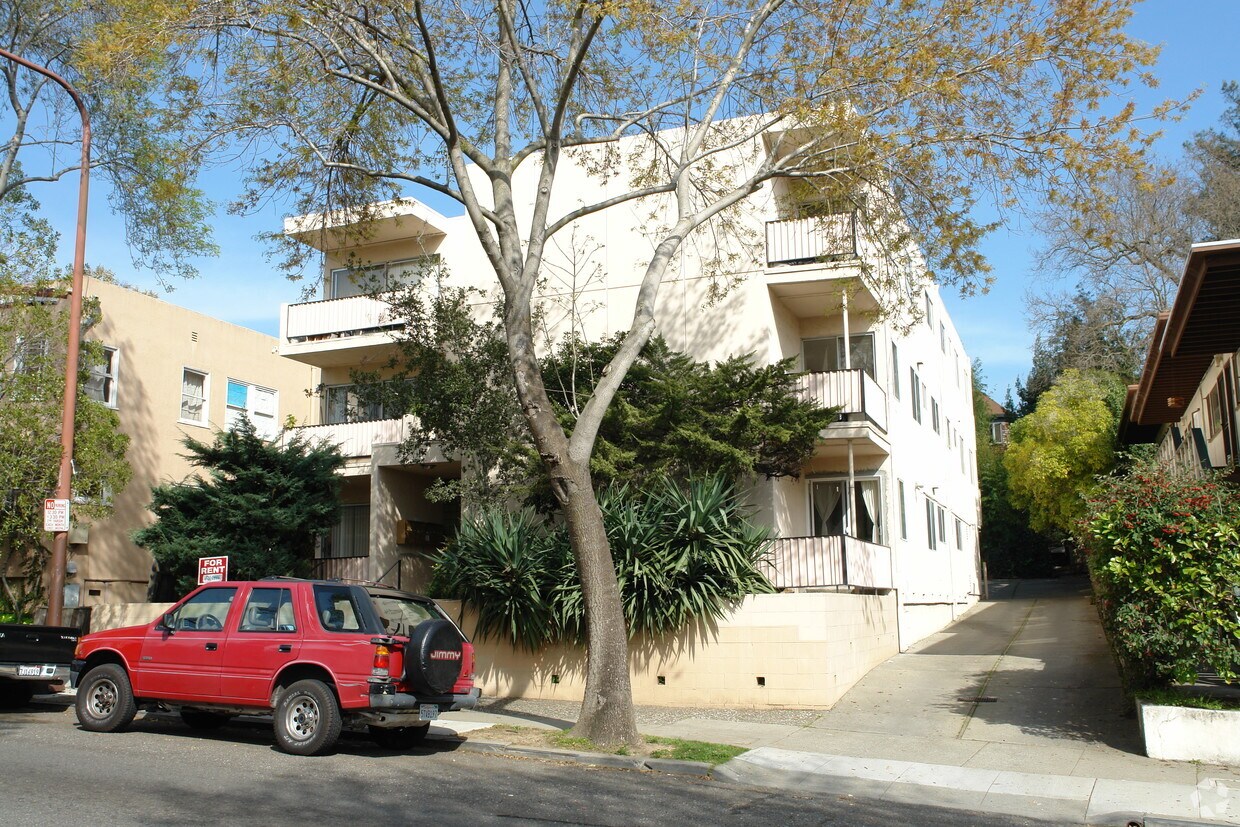 Foto del edificio - 1311 Martin Luther King Jr Way
