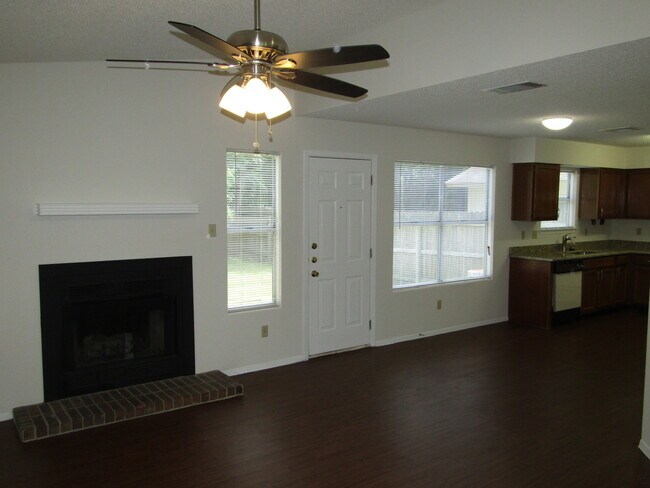 Foto del edificio - 10609 Archdale Dr