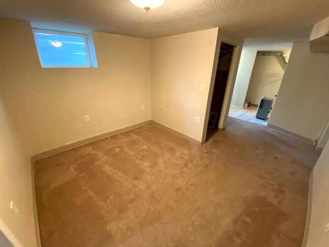 Building Photo - 3 bed/3bath home near NDSU