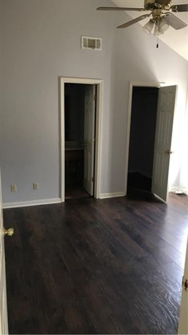 Foto del edificio - 2 Bedroom 2 Bath Townhome