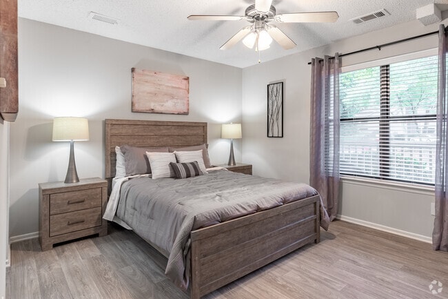 2BR, 2BA - 1200SF (B2B Esquire) - The Pointe at Preston Ridge