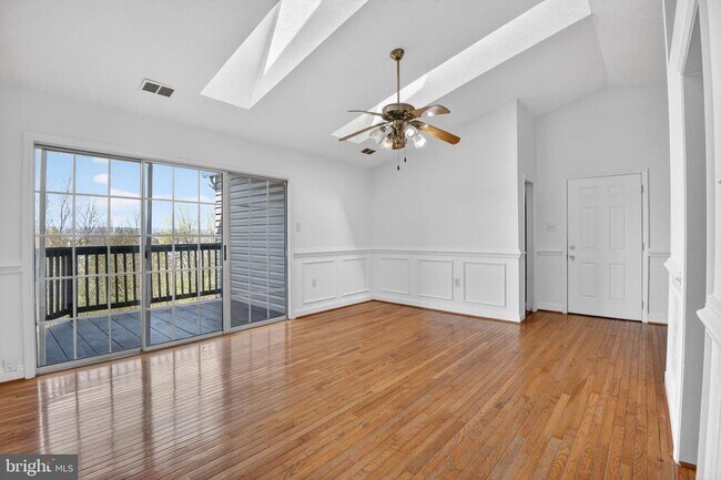Foto del edificio - 102 Timberlake Terrace