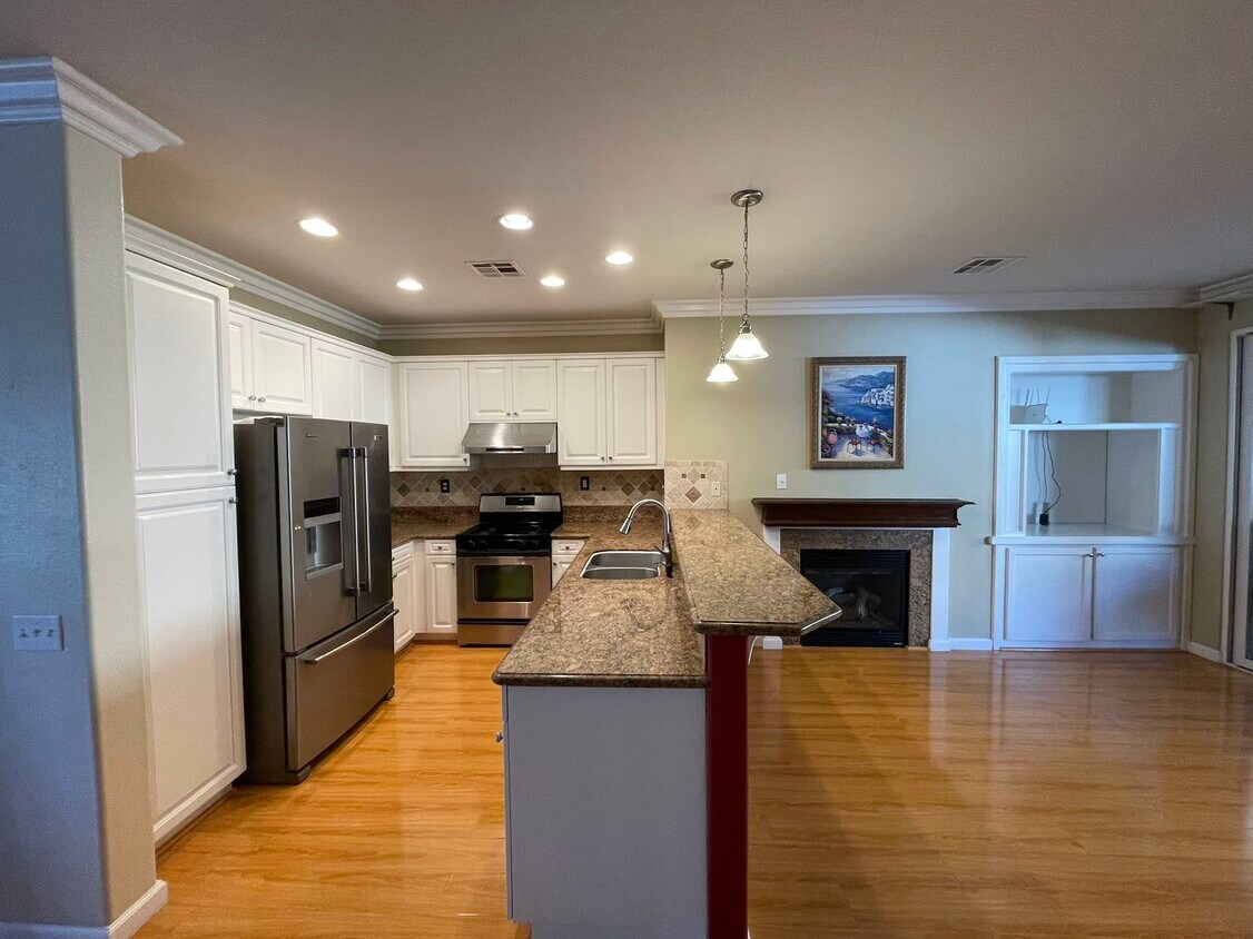 503 Hacienda Ln, Carson, CA 90745 House Rental in Carson, CA