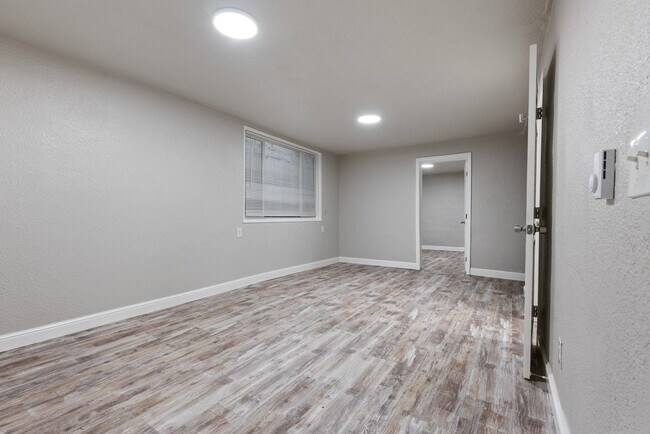 Foto del edificio - 3812 R St