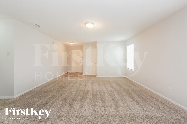 Building Photo - 11325 Arches Dr