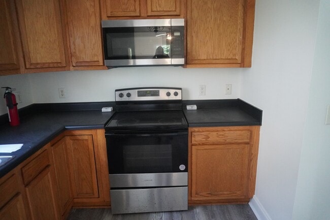 Photo - 308 N 30th St House