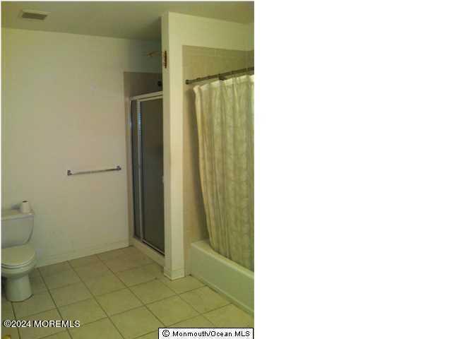 Building Photo - 646 Cookman Ave