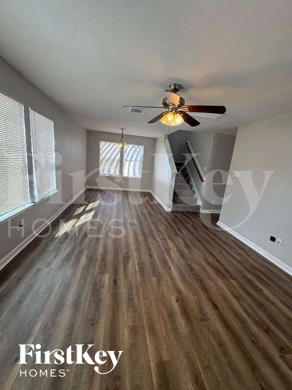 Foto del edificio - 20618 Patriot Park Ln