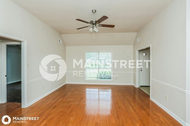 Building Photo - 4111 MEADOW COURT DR, Bartlett, TN 38135