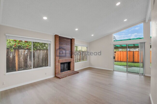 Photo - 4035 Egret Ct House