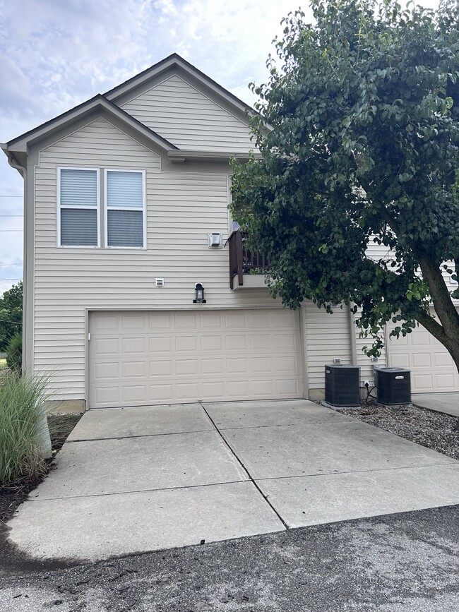Building Photo - 8417 Codesa Way