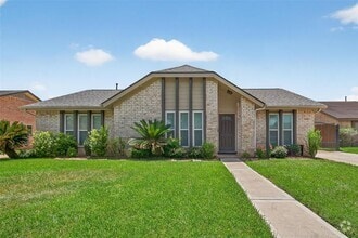 Building Photo - 9906 Sageglow Dr