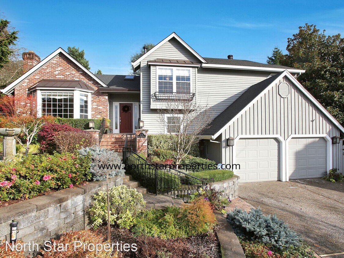 4 br, 3 bath House 4113 Wolf Berry Ct House Rental in Lake Oswego
