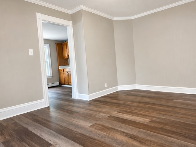 Separate family room offers extra living space - 78 Orchard St