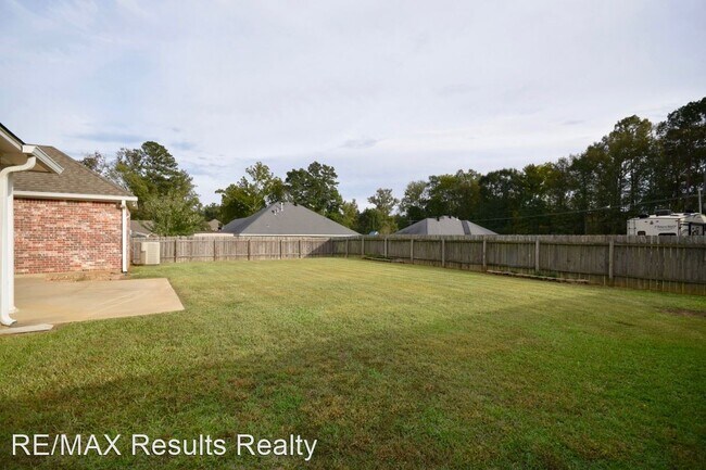 Building Photo - 4 br, 2 bath House - 146 Haley Lane