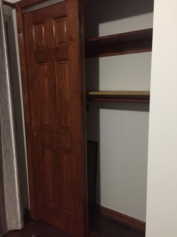 Foto del edificio - 51-65 72nd Pl