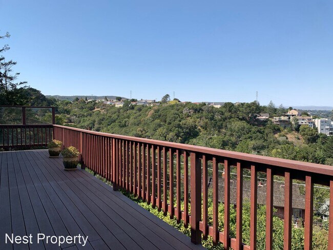 Building Photo - 3 br, 3 bath House - 40 Corte Alegre