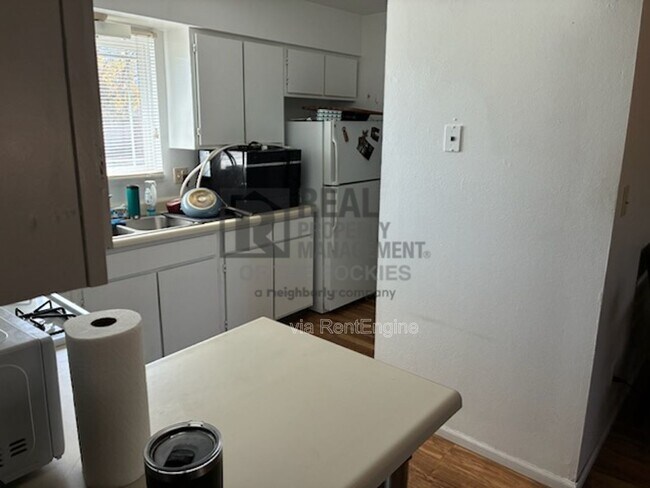 Foto del edificio - 2916 Rams Ln