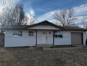 Building Photo - 414 NW 54th St