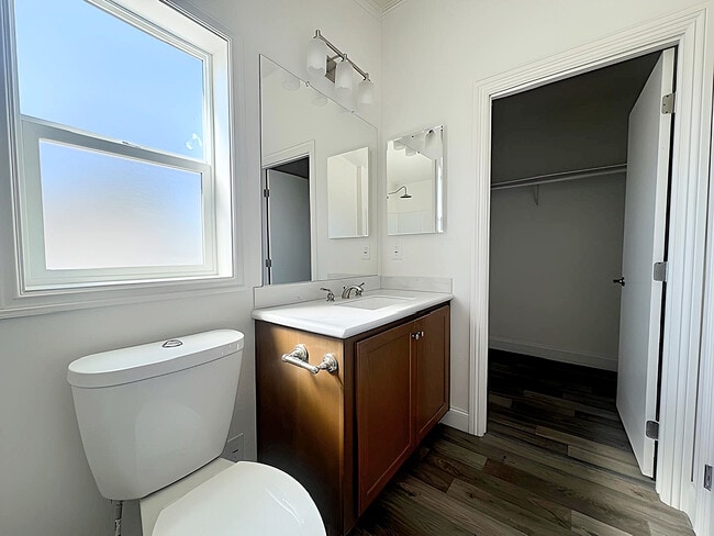 Building Photo - 8533 Kittyhawk Ave