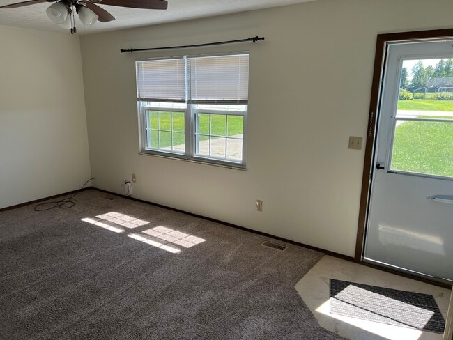 Living Room - 41056 Butternut Park Ct