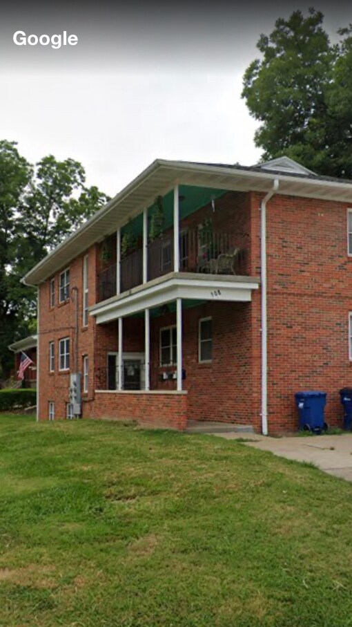 308 Hamlin St Unit E, Jefferson City, MO 65109 Apartments in
