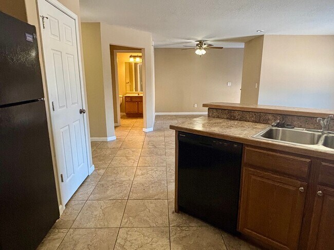 Foto del edificio - Feel Right at Home – Spacious 4 Bed / 3 Bath Duplex on Manhattan’s East Side