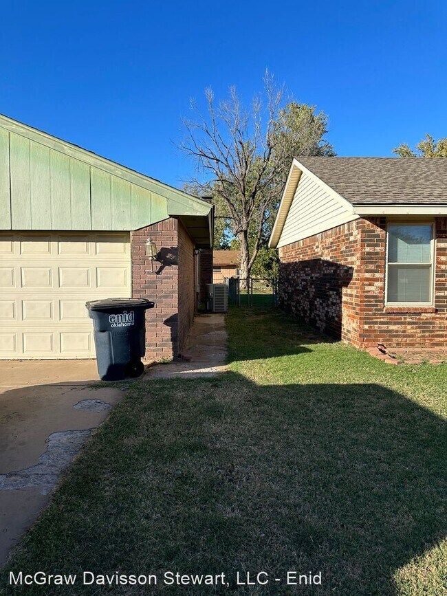 Building Photo - 3 br, 2 bath House - 4526 Alamo Road