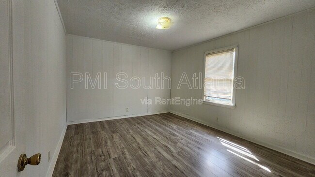 Foto del edificio - 140 Realty St