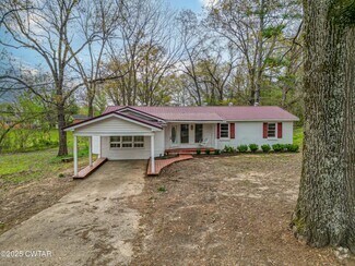 Building Photo - 211 Beth Dr