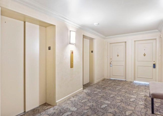 Building Photo - 2 Bedroom/2 Bathroom Condo in Salt Lake City
