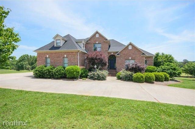 Foto del edificio - 4 br, 3.5 bath House - 643 Lithia Inn Rd