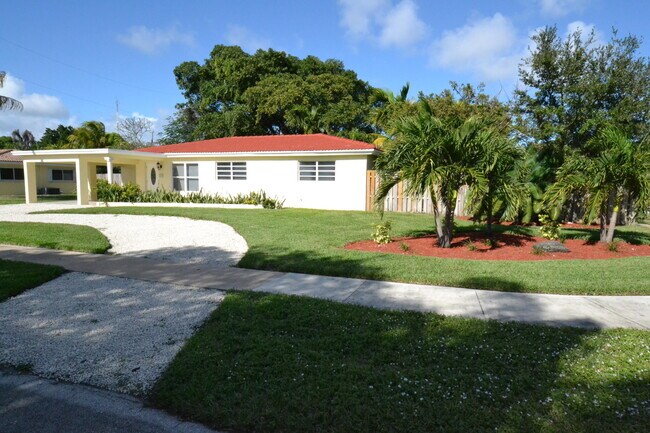 Foto del edificio - 299 NE 21st St