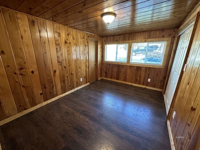Foto del edificio - 25630 Oakwood St