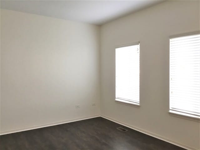 Building Photo - 4105 Dillon St