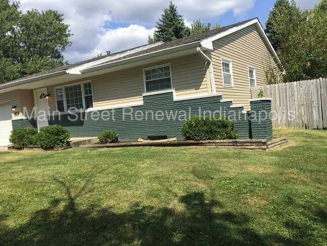Building Photo - 529 S Kiel Ave